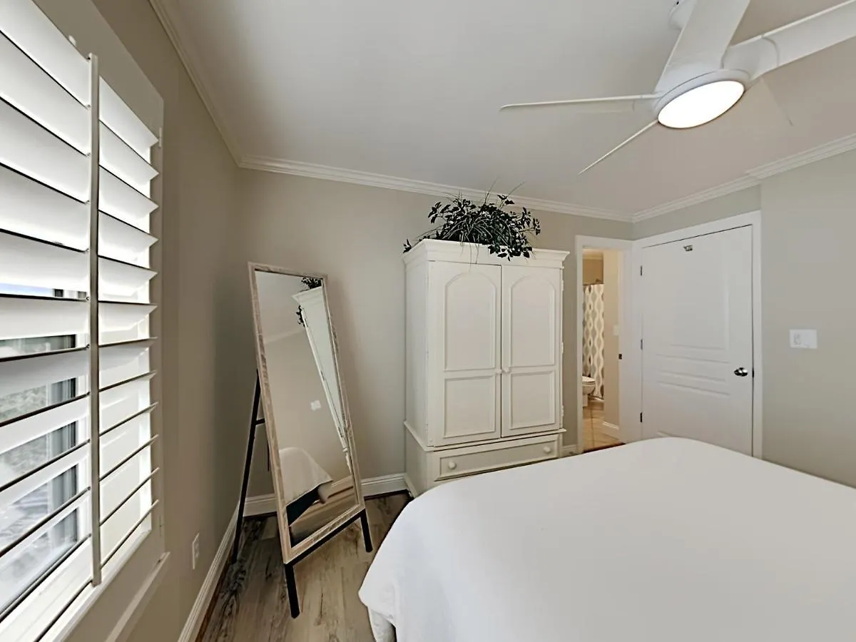 Daire Emerald Dunes #405