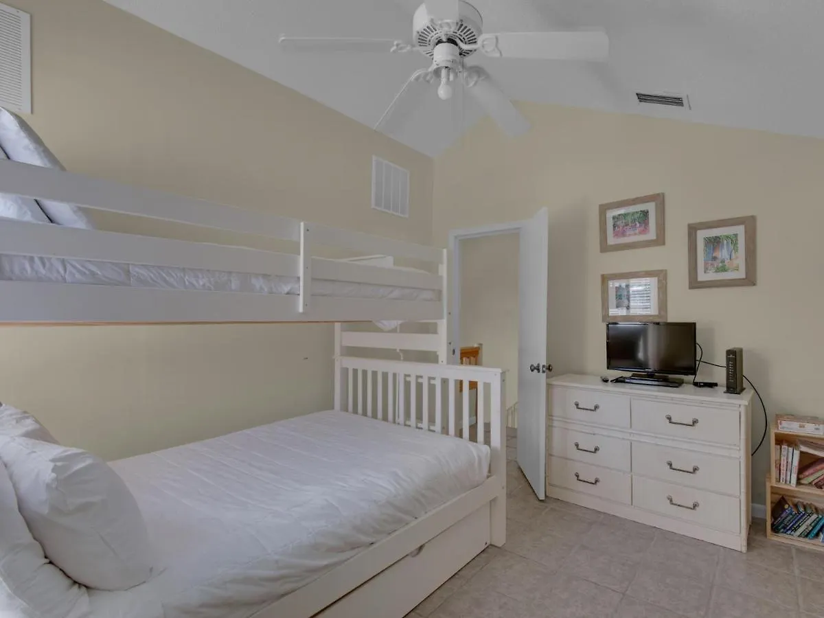 Holiday home Hidden Dunes 213 By Newman-dailey *