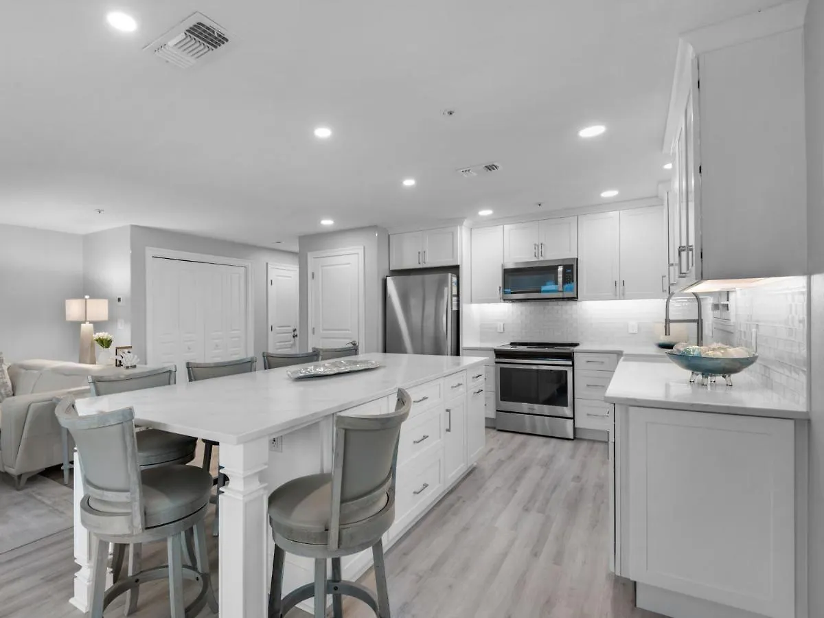 Holiday home Emerald Dunes 401 By Newman-dailey *