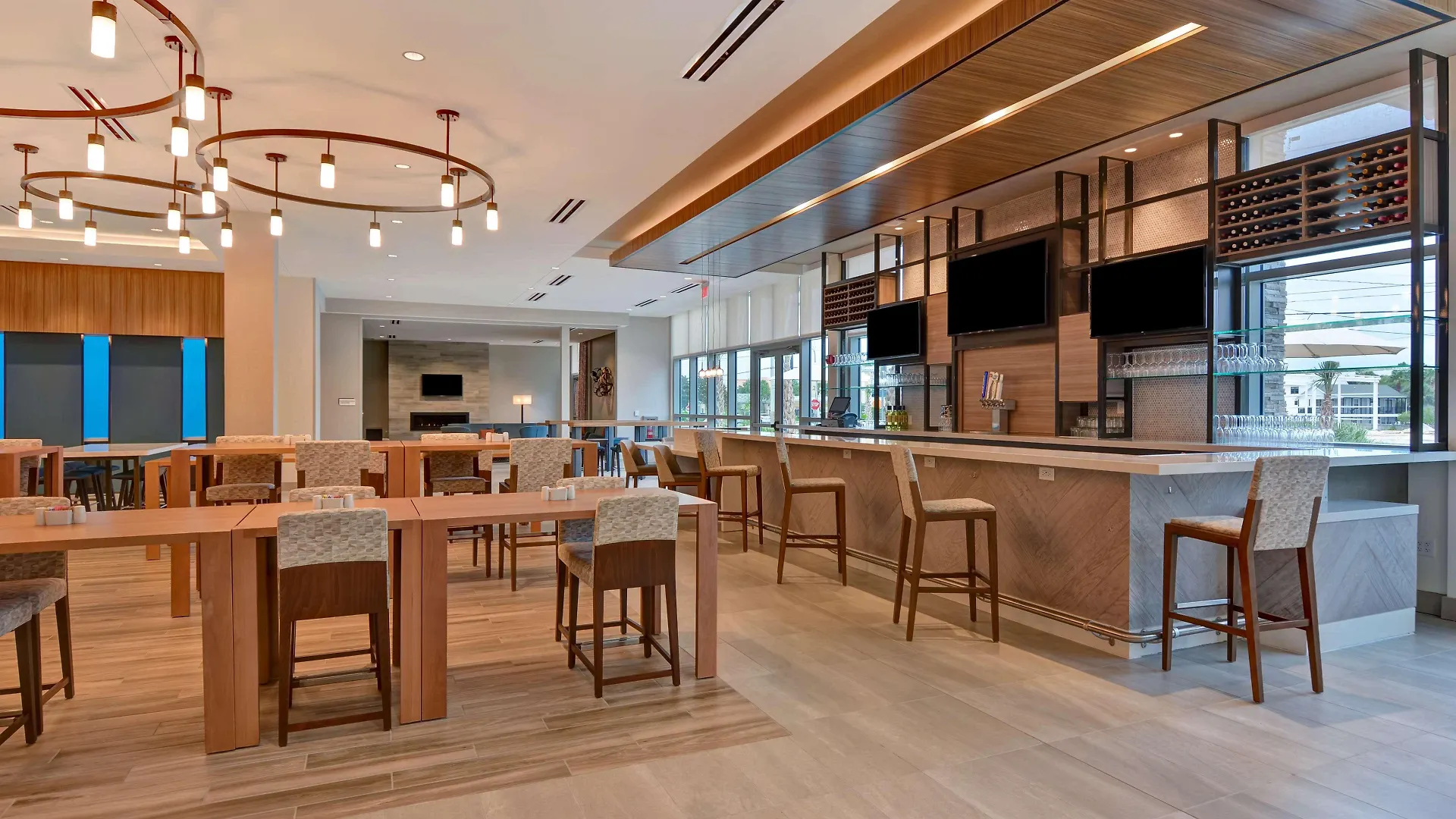 מלון Hilton Garden Destin Miramar Beach, Fl