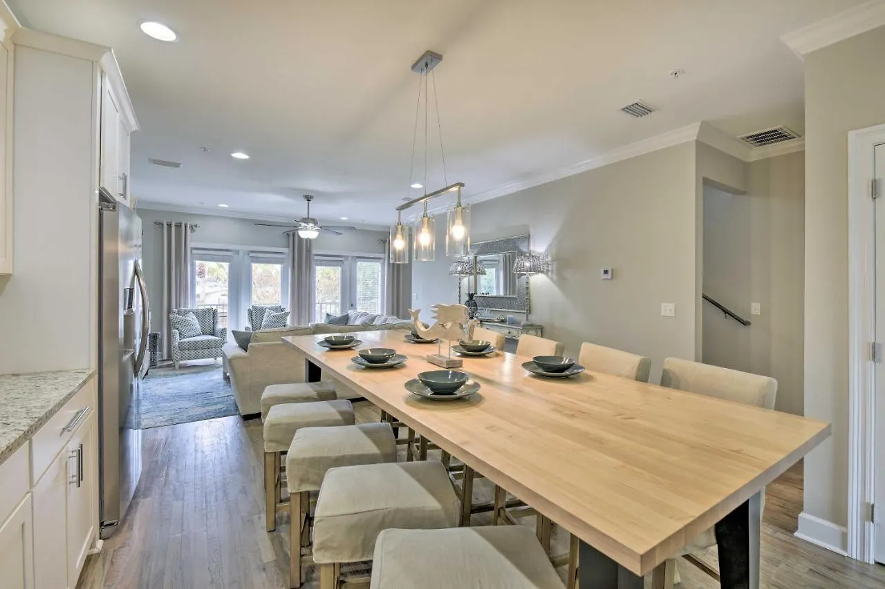 Holiday home Miramar Townhome With Balcony Near Ocean! *