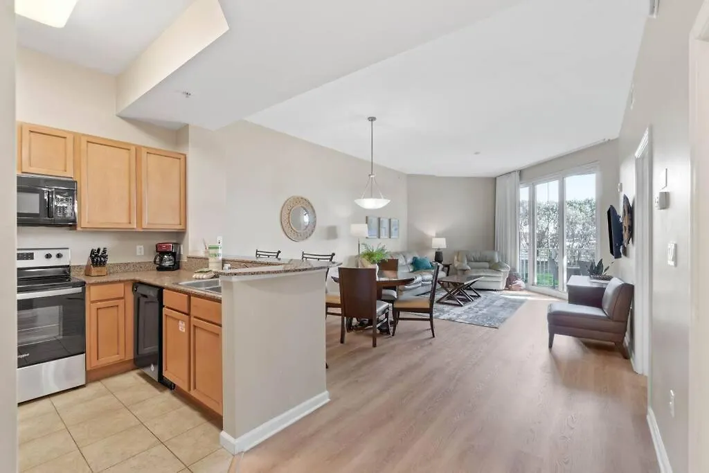 Family Friendly In Heart Of Destin! Style Pool, Tennis Courts Minutes From Apartmán