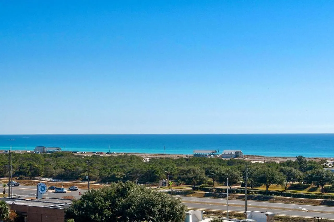 Palms #1808 Jr 2br