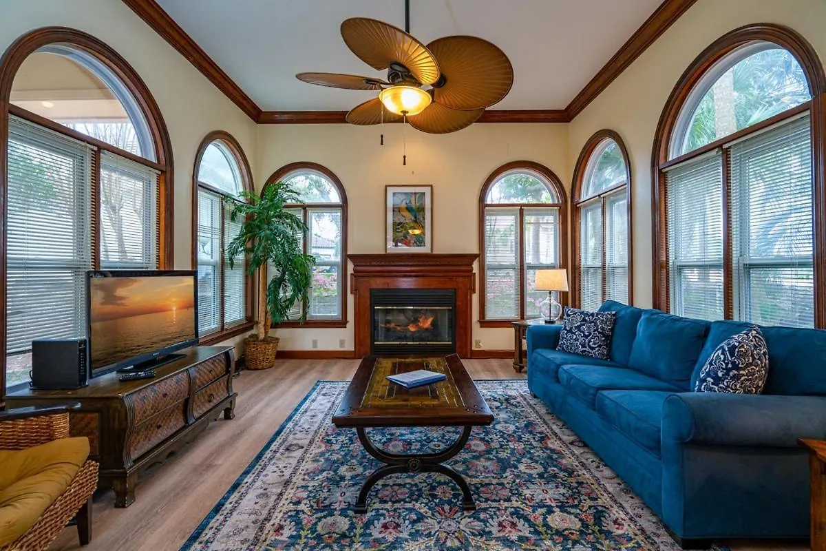 Casa De Mediterranean 데스틴