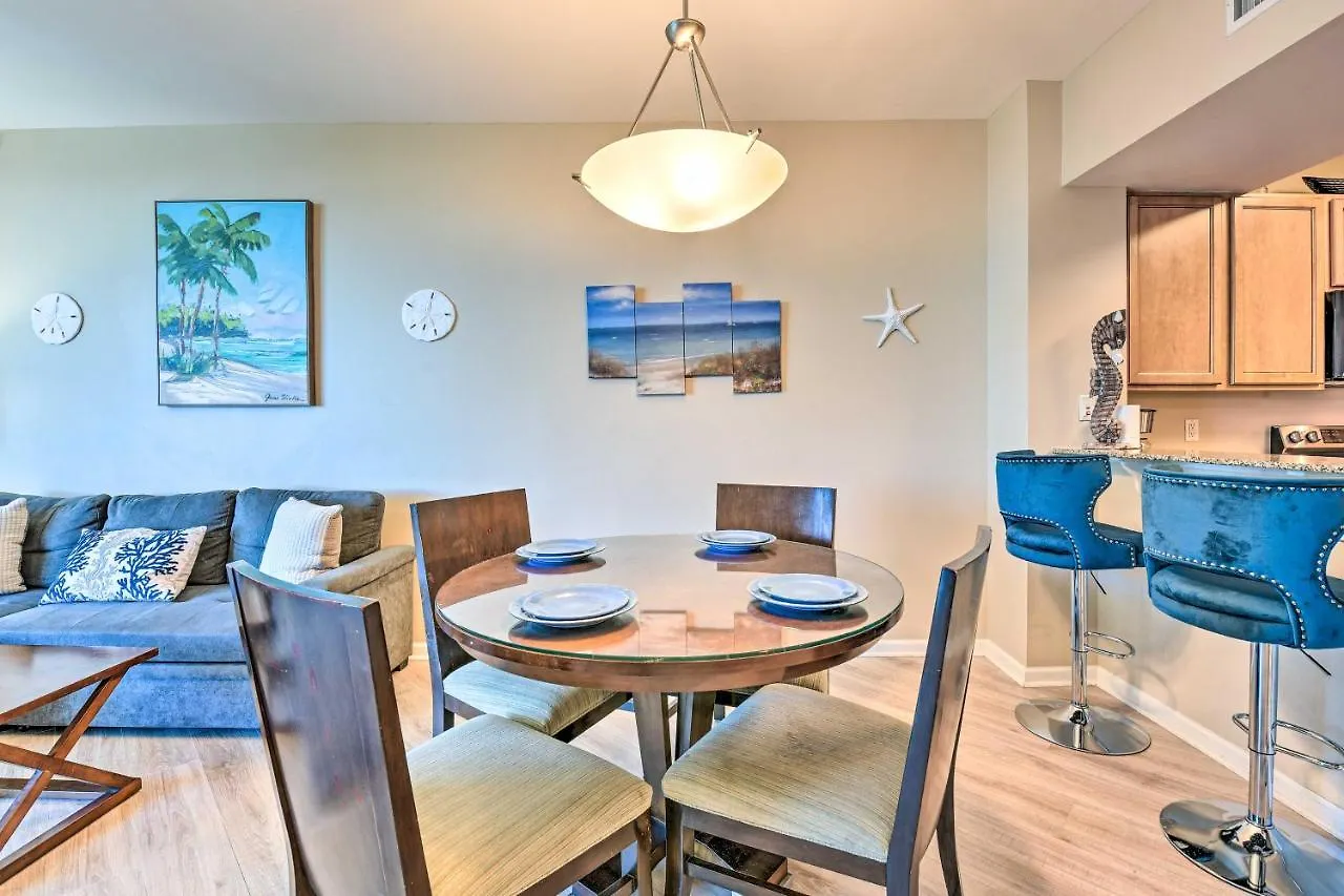 Apartment Modern With Balcony - Walk To Beach! *