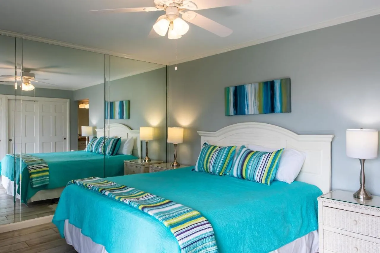 Sandpiper Cove 1230 度假居