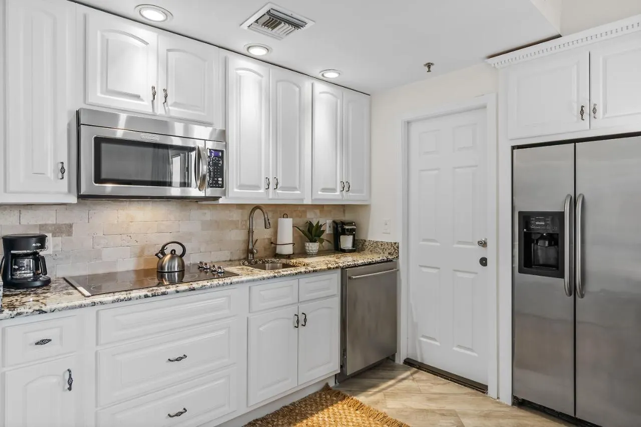 Semesterbostad Sterling Sands 214 By Newman-dailey *