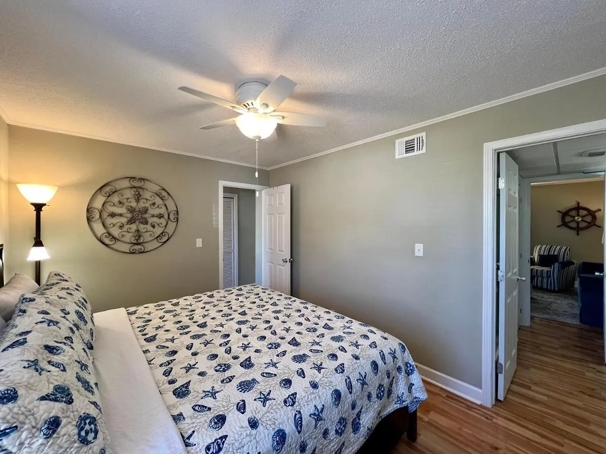 Sandpiper Cove 1040 Destin