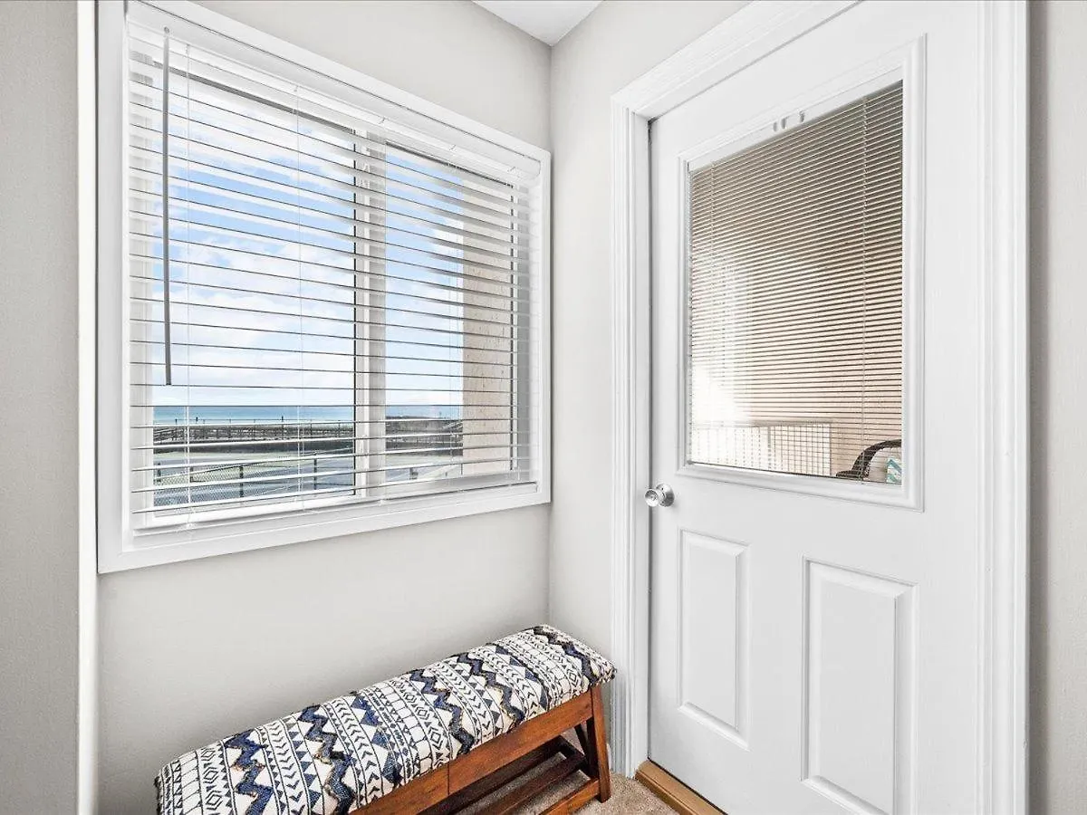 Surf And Racquet Unit 207 Holiday home Destin