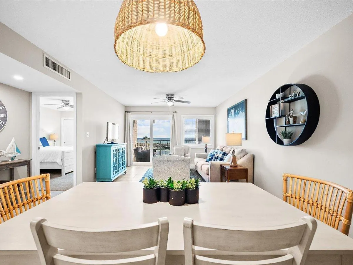 Surf And Racquet Unit 207 Holiday home Destin