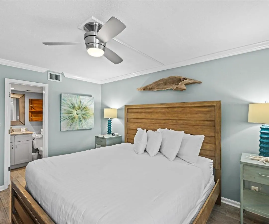 Surf And Racquet Unit 210