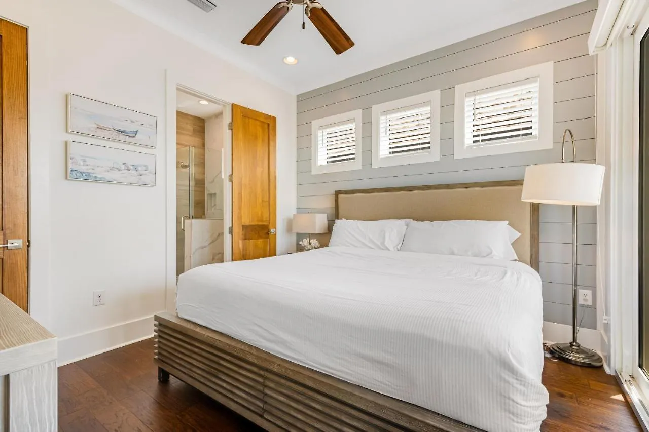 Star Shores * Destin