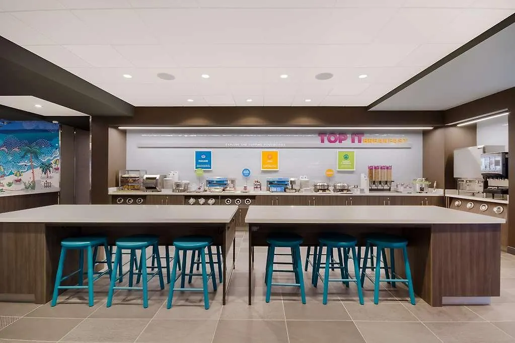 Hotel Tru By Hilton