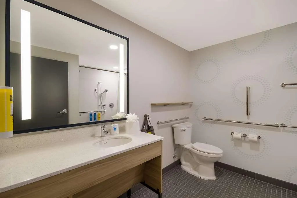 Tru By Hilton Hotel