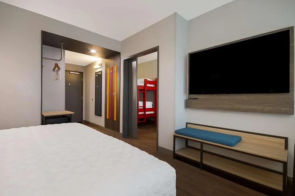 Tru By Hilton