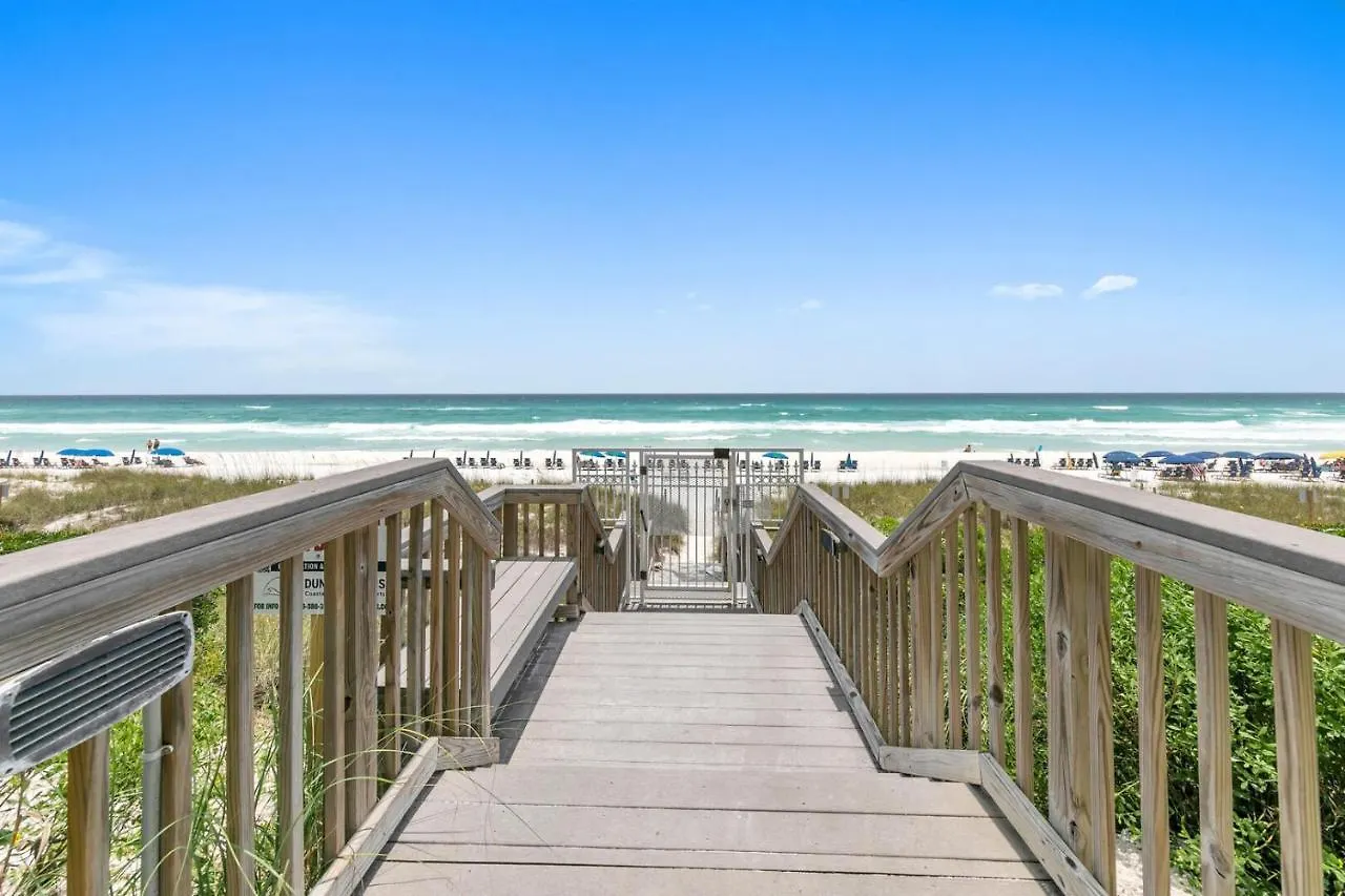 Holiday home Grandview 202 - Beach Front 3br In Miramar Beach *