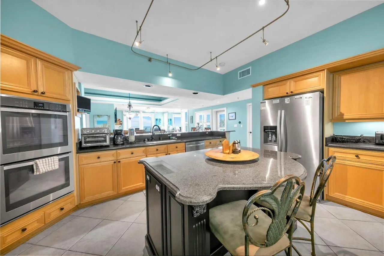 Holiday home Grandview 202 - Beach Front 3br In Miramar Beach Destin