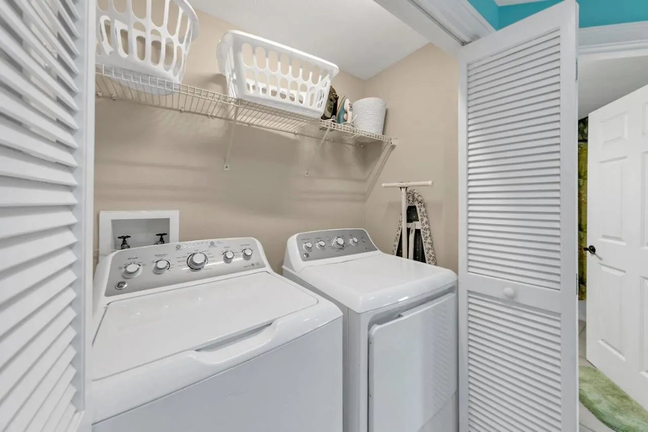 Grandview 202 - Beach Front 3br In Miramar Beach Holiday home