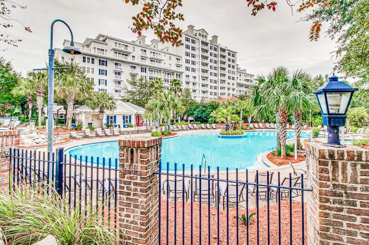 The Grand #2806