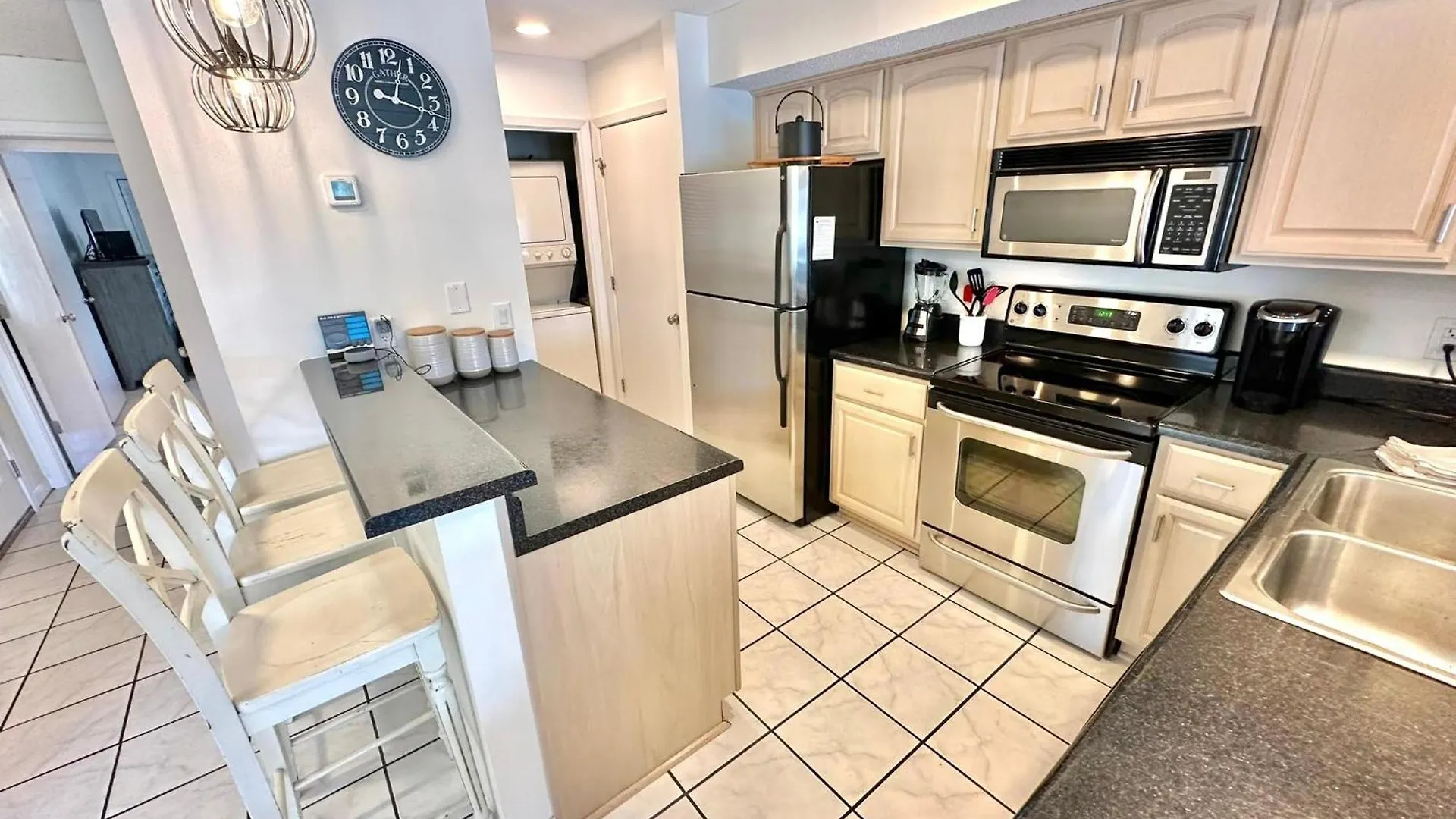 912 Harbour Point Villa