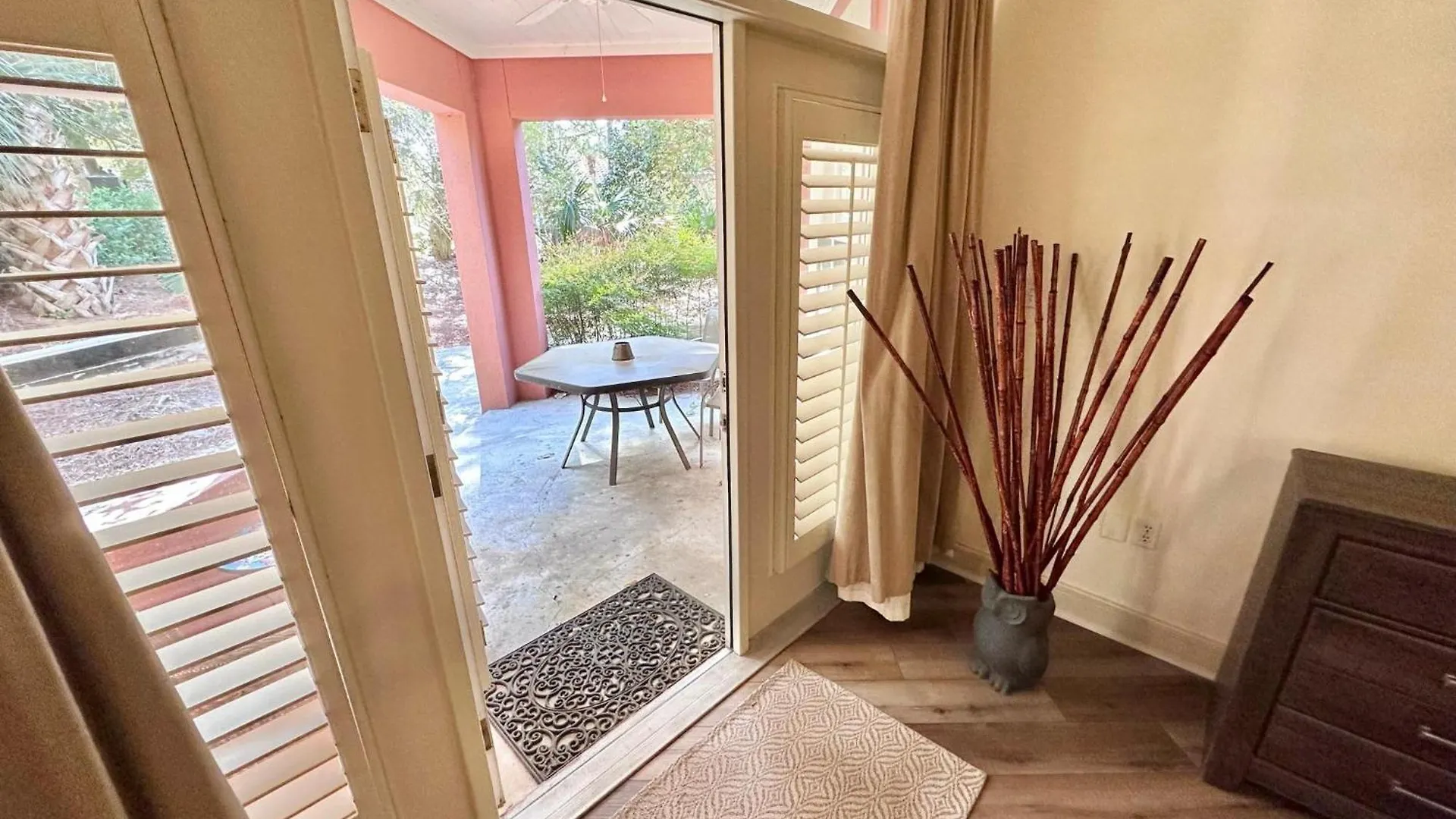 5403 Tivoli Terrace