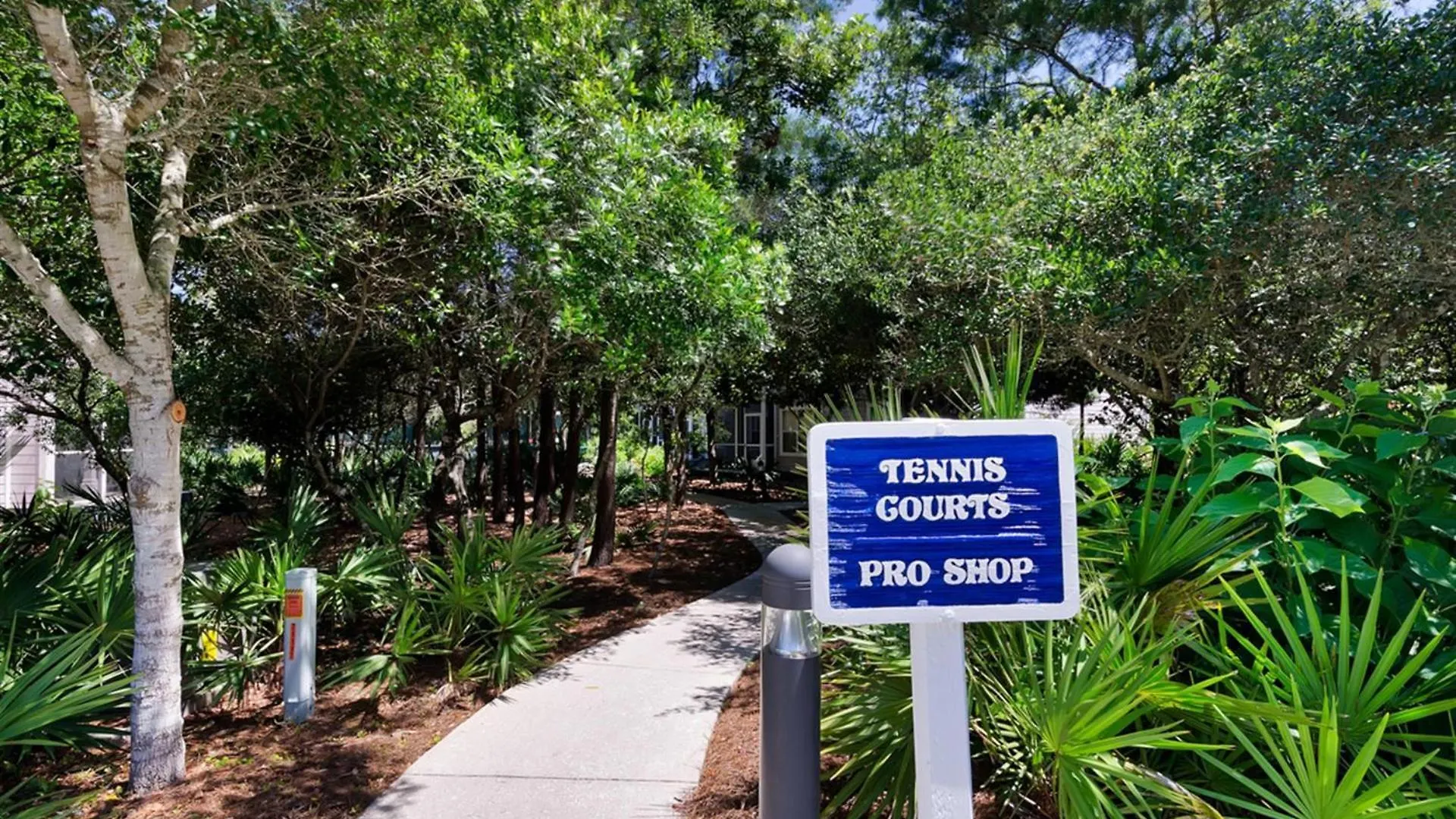 Hidden Dunes 32
