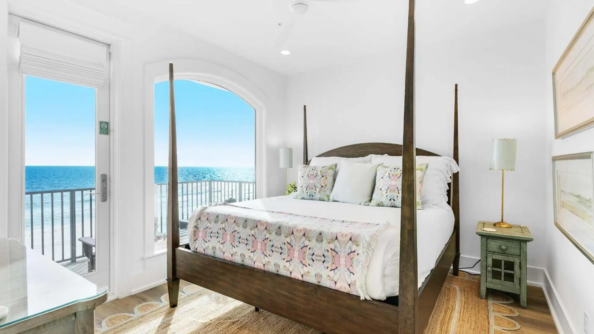 Holiday home Emerald Dawn *