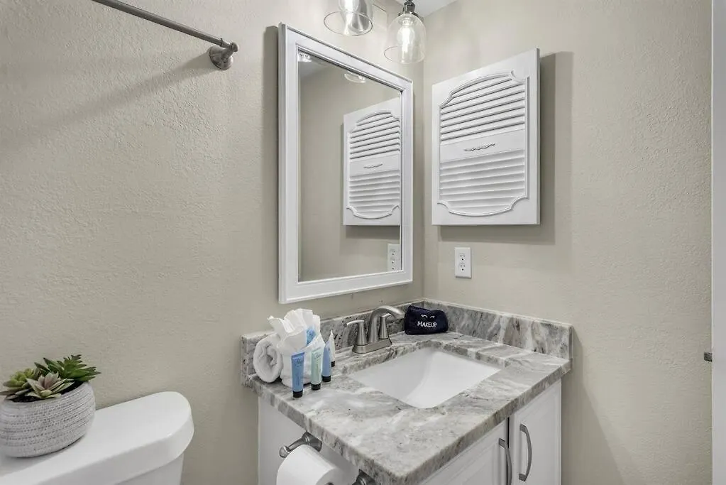Mainsail 414 Gigi's Destin