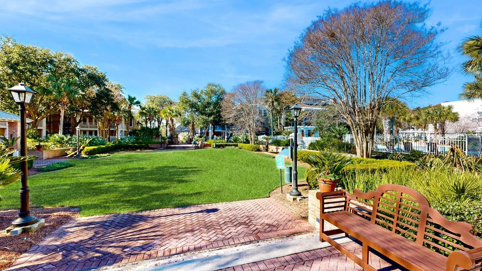 Baytowne Wharf - Market Street #543 Apartment *