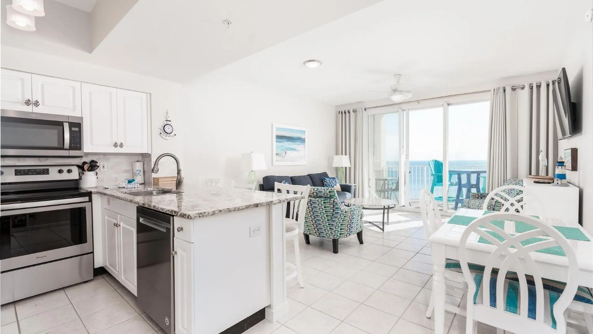 Holiday home Majestic Sun 806b *