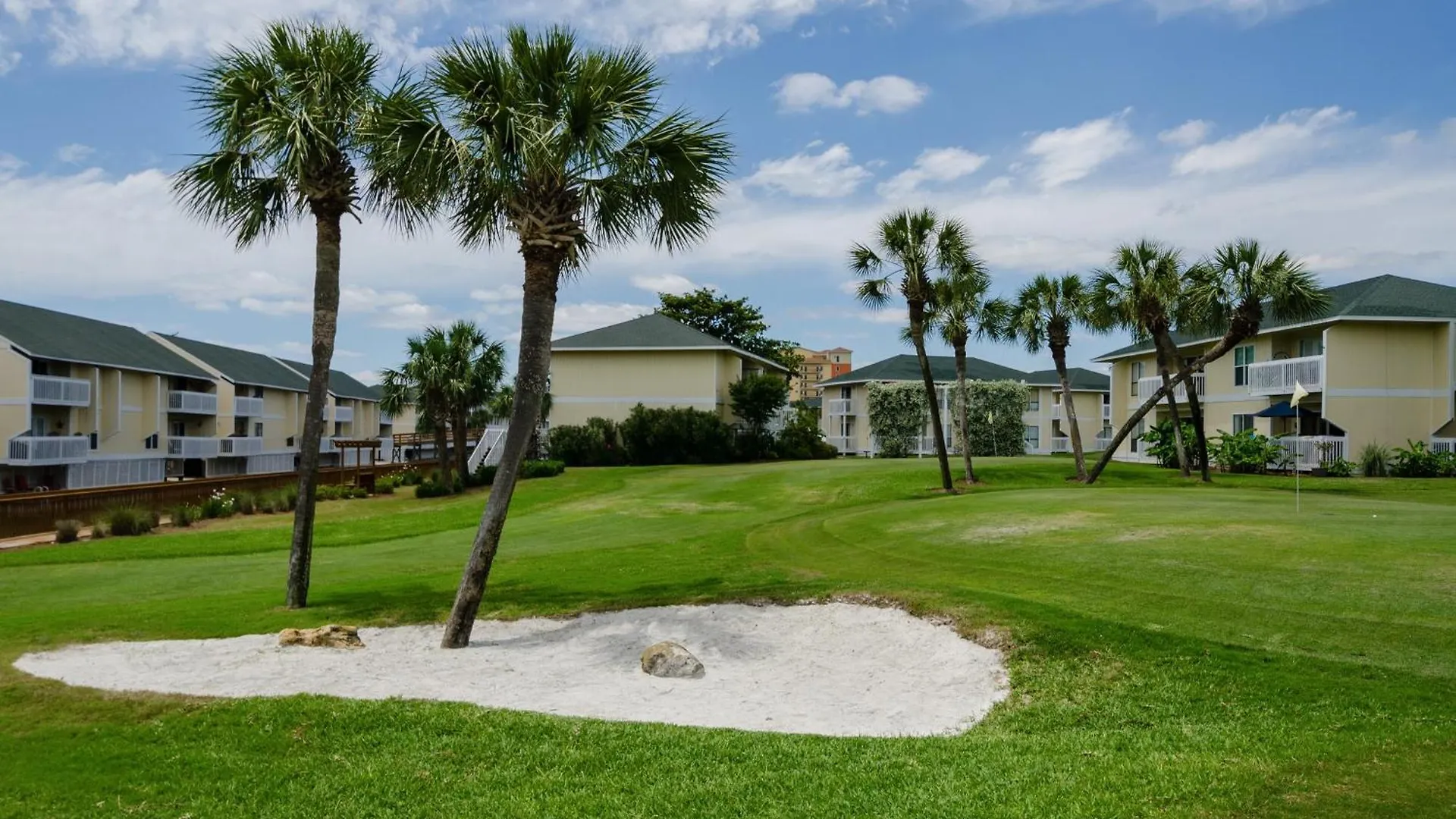 Apartment Sandpiper Cove 8208 *