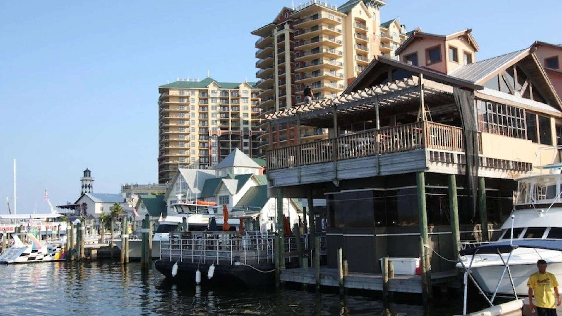 Gulf Winds Court 202 - Emerald Cove Oasis Destin