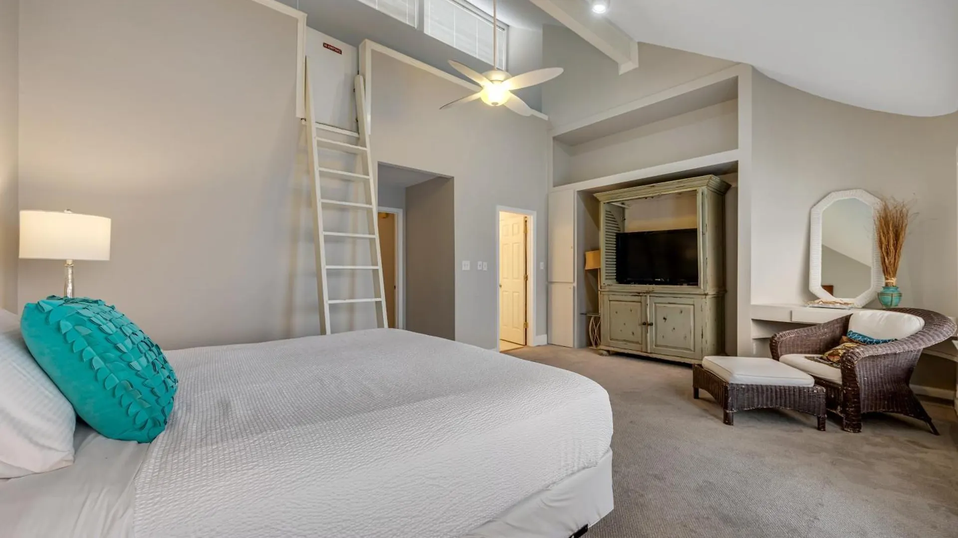 Dolphin Run At Reef Townhomes Holiday home Destin