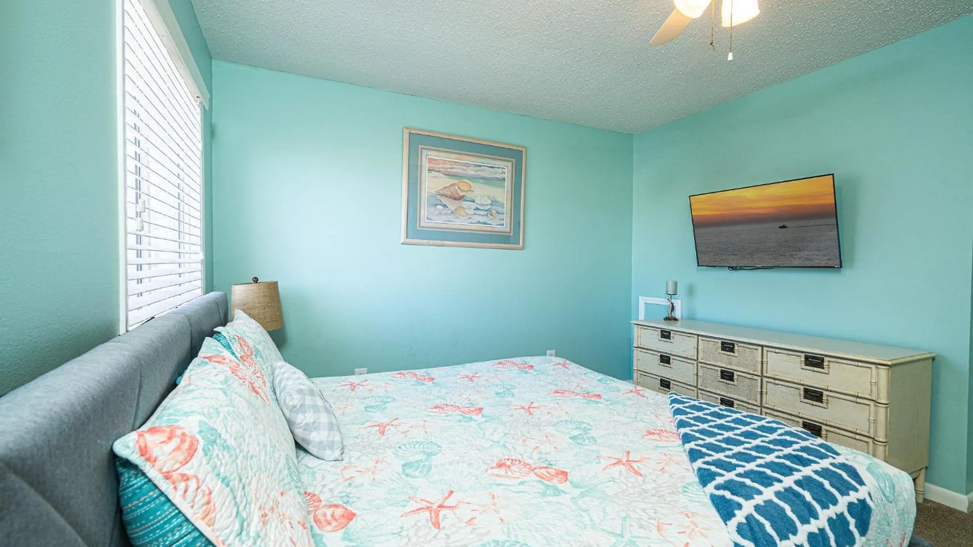 South Bay By The Gulf- Private Access, Community Pool, Foosball Holiday home Destin