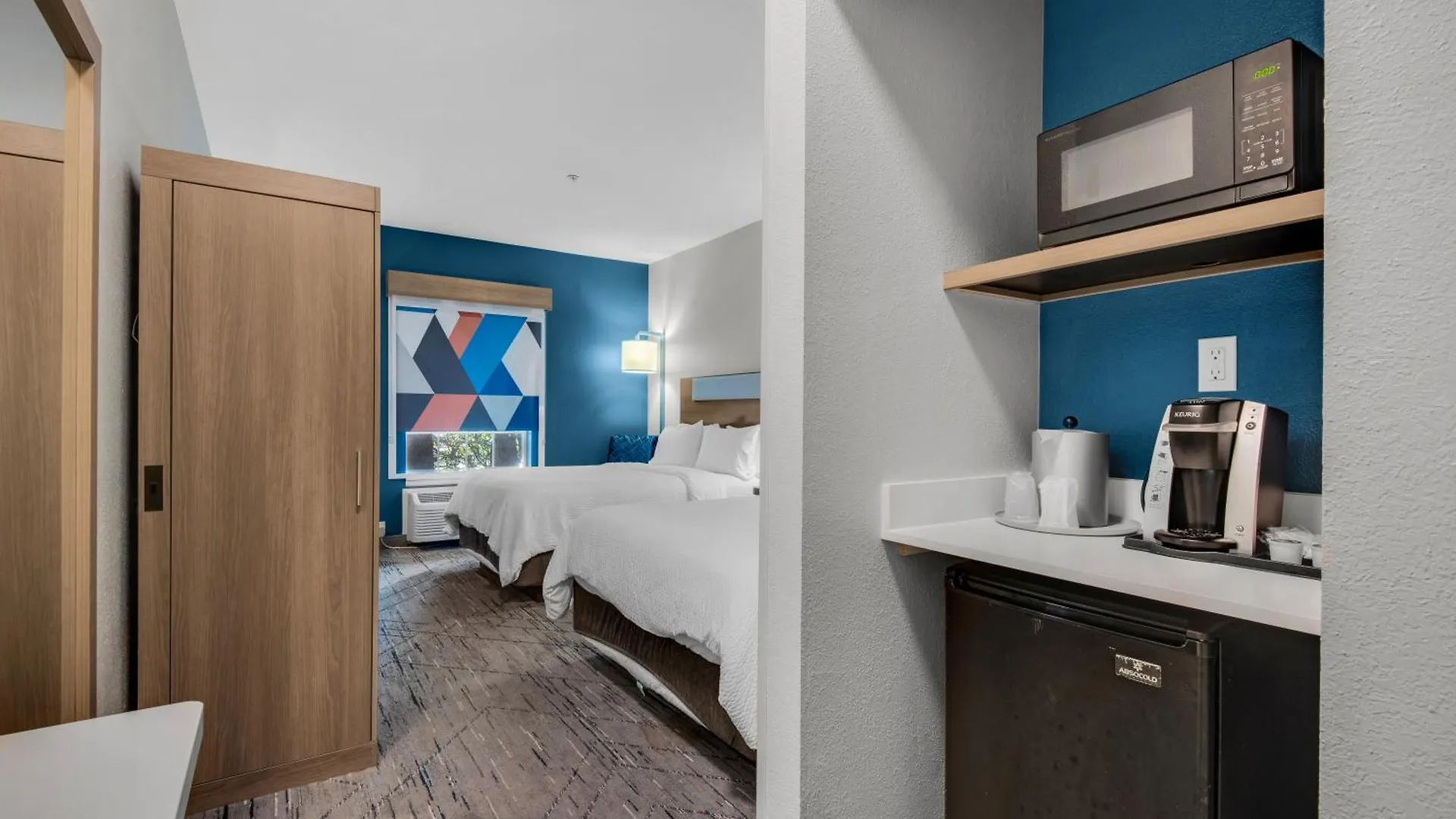 Express E - Commons Mall Area By Ihg