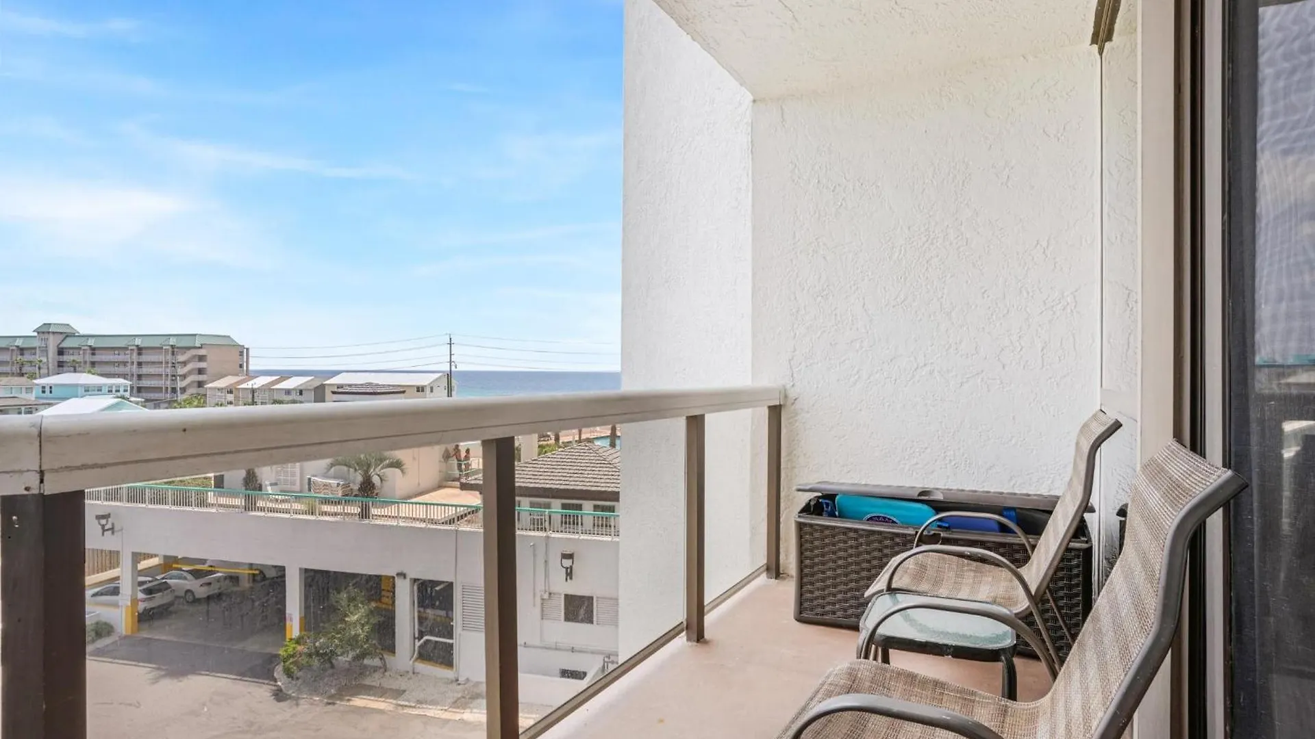 Surfside #309 * 德斯廷
