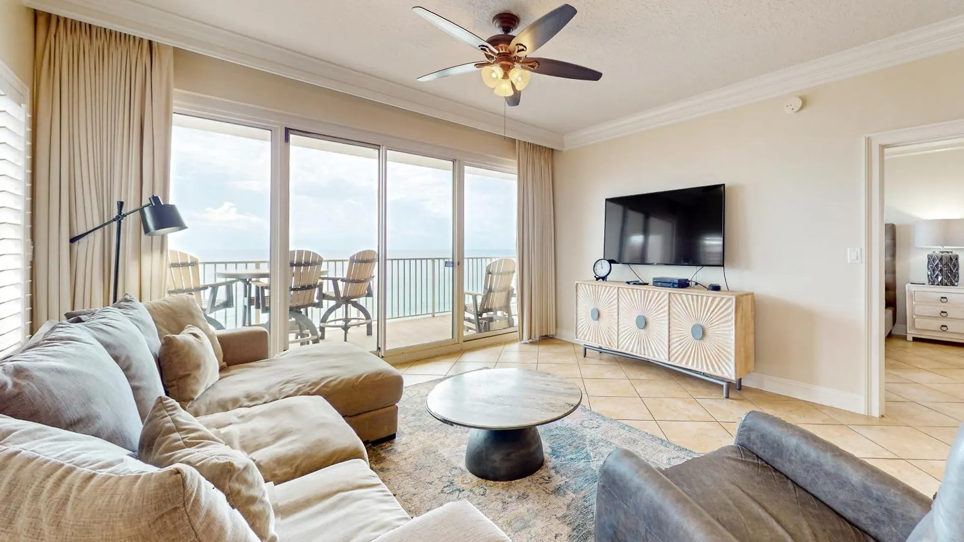 Holiday home Tops'l Tides Iii *