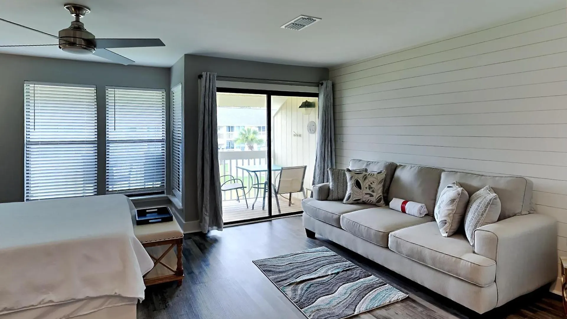 דירה Sandpiper Cove 8242 *