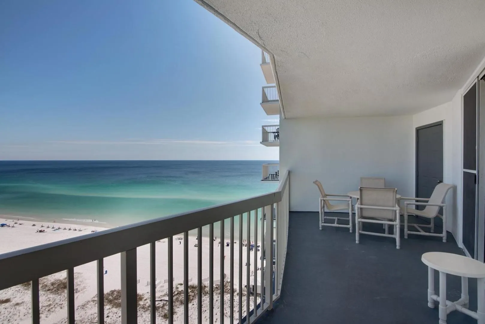 Pelican 1612 * Destin