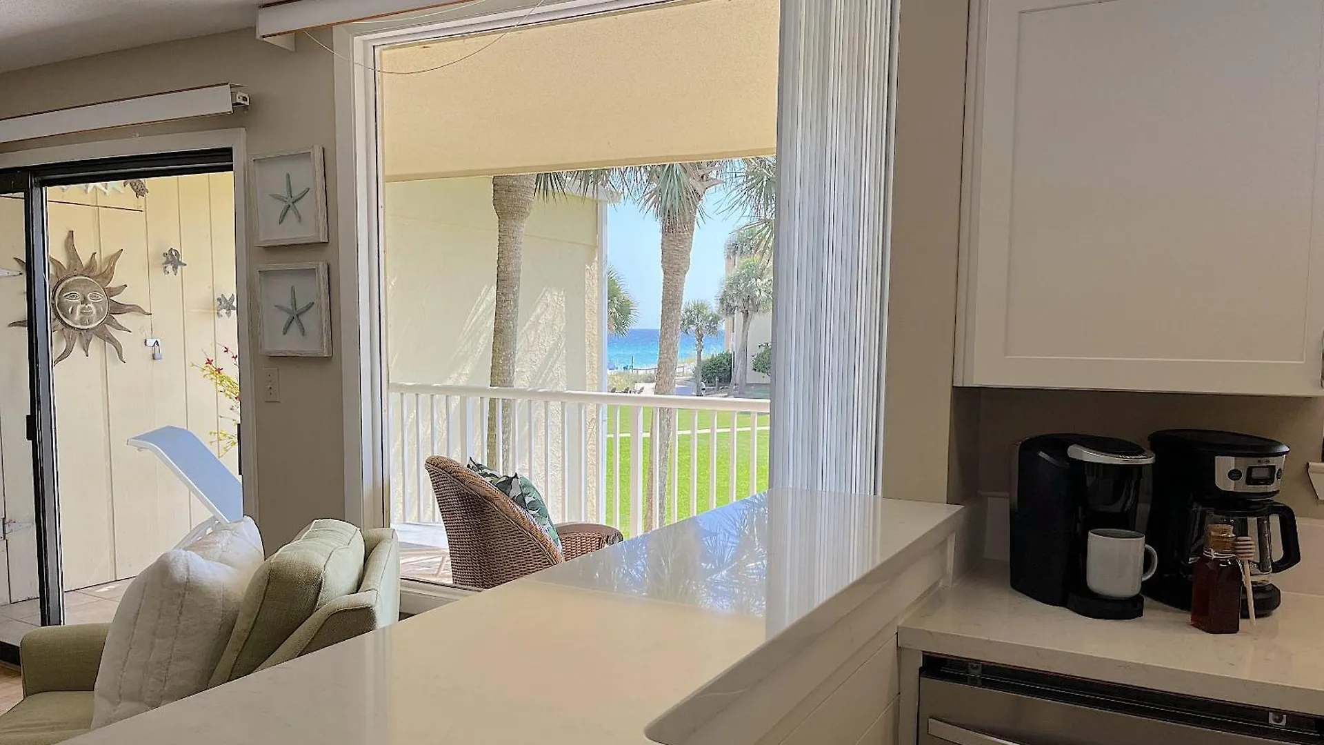 Silver Dunes D204 Surfin On Sunshine Destin