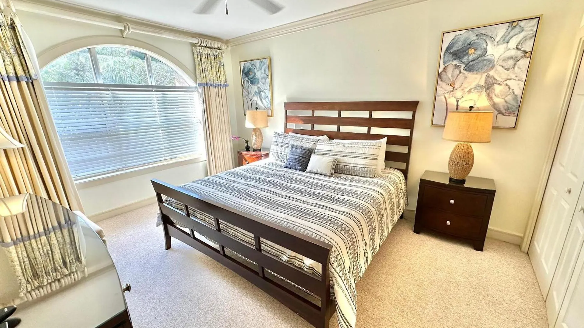 5403 Tivoli Terrace *