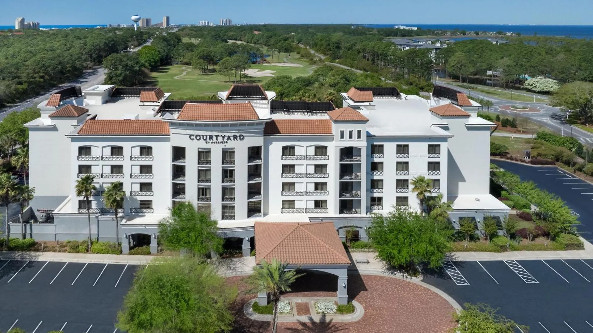 Courtyard By Marriott Sandestin At Grand Boulevard 3*