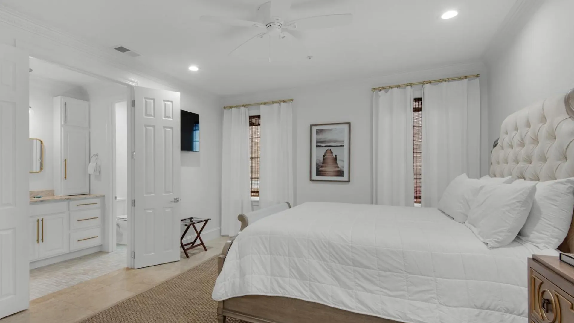 Jewel In The By Newman-dailey * Destin