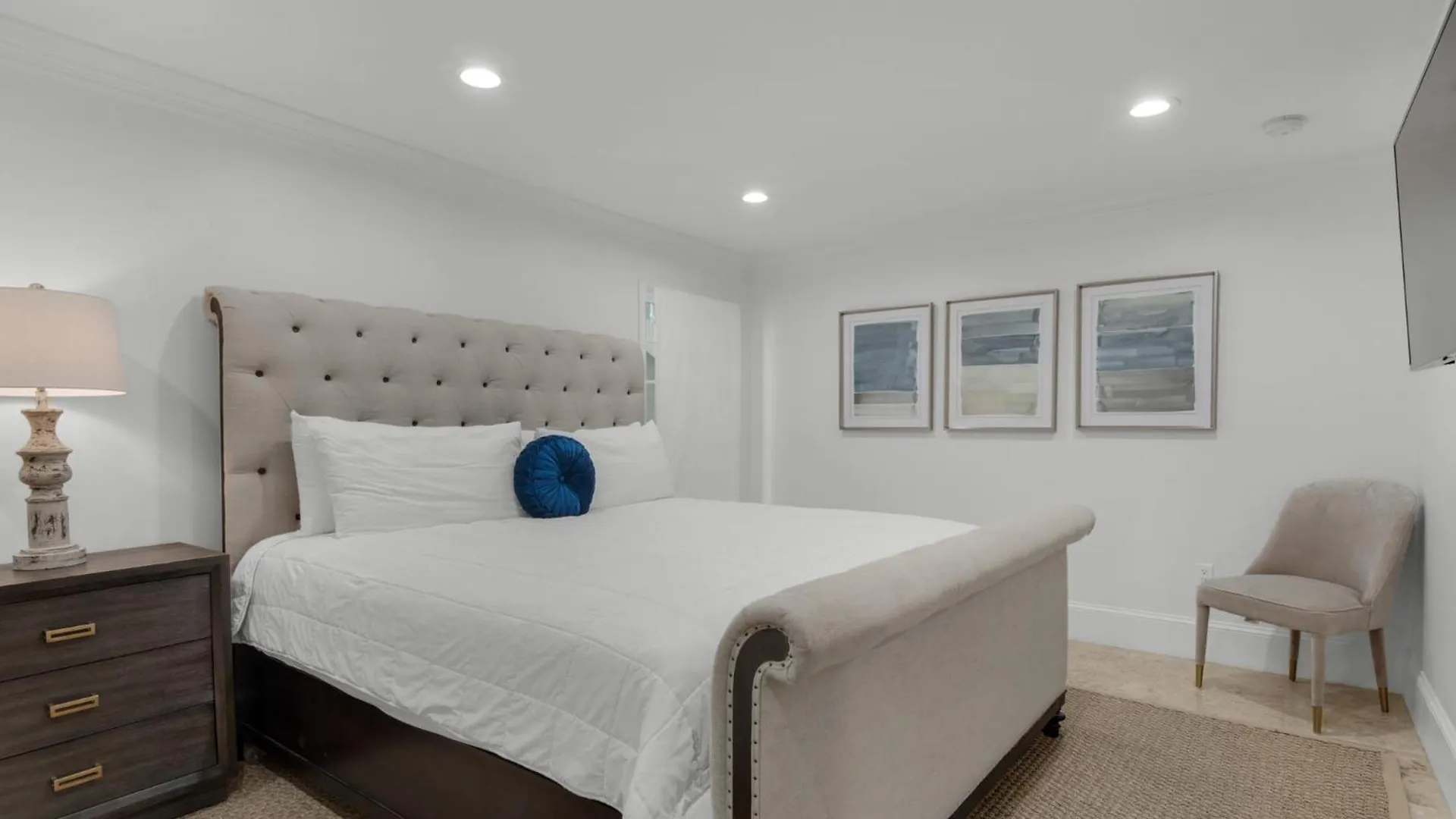 Jewel In The By Newman-dailey * Destin