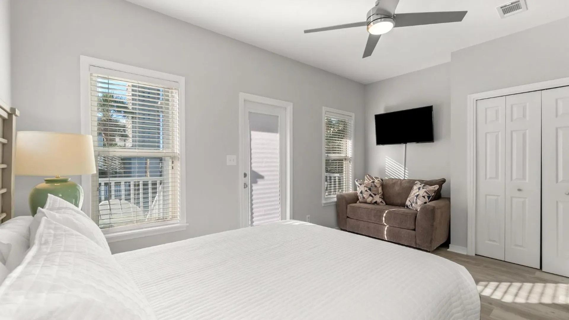 Claire De Lune With Private Access Holiday home Destin