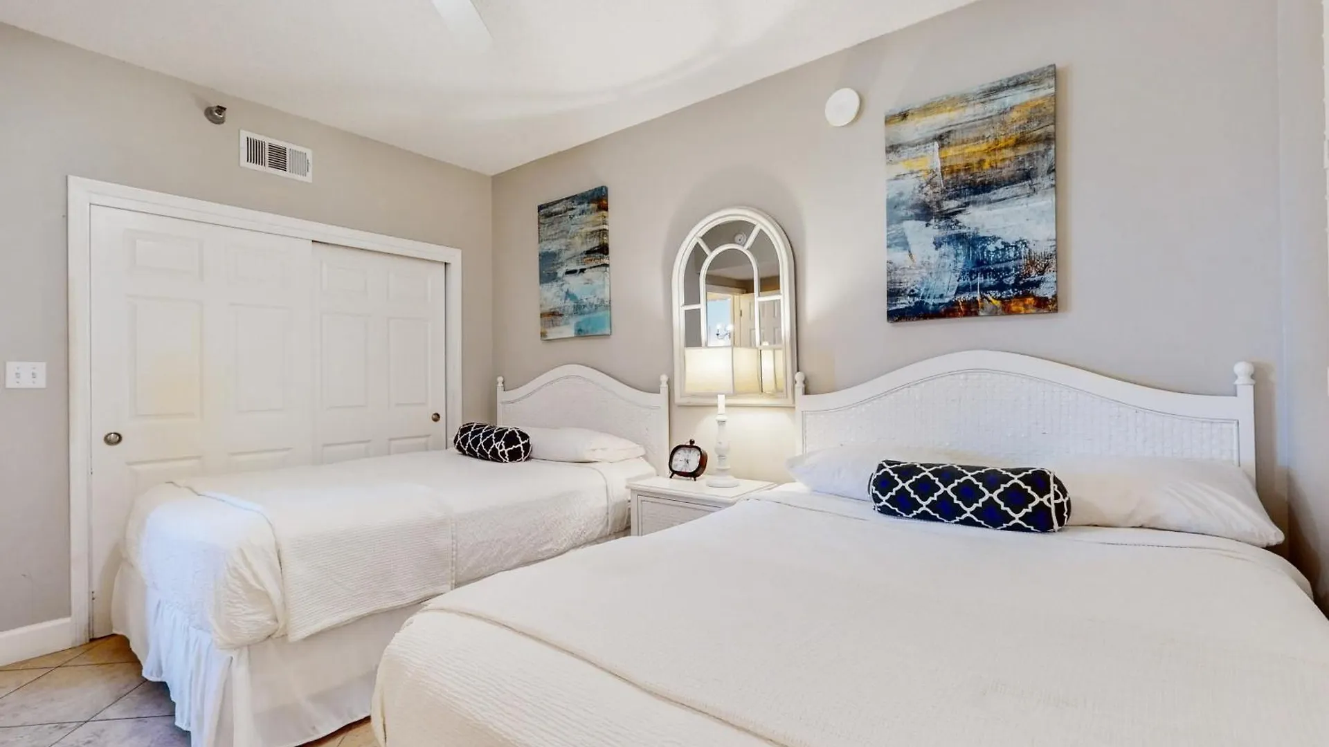 Apartment Jade East Towers 720 Destin