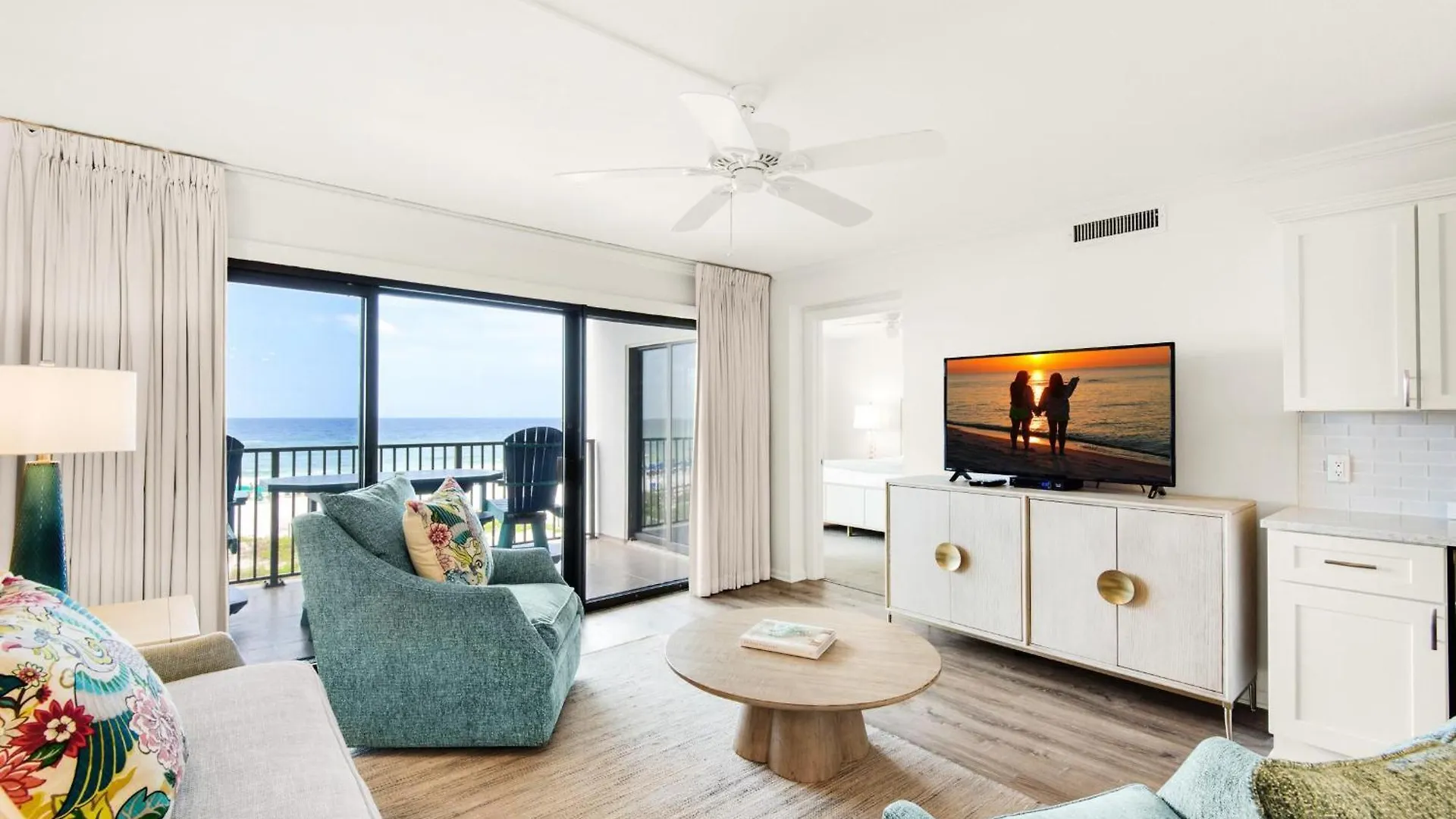 Emerald Towers 305 Holiday home