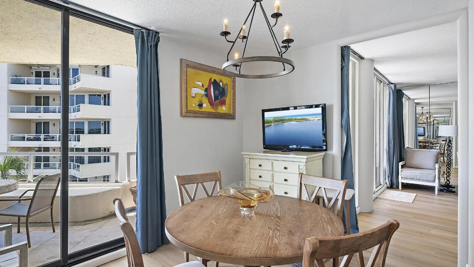 East Pass Towers 303n Apartment *
