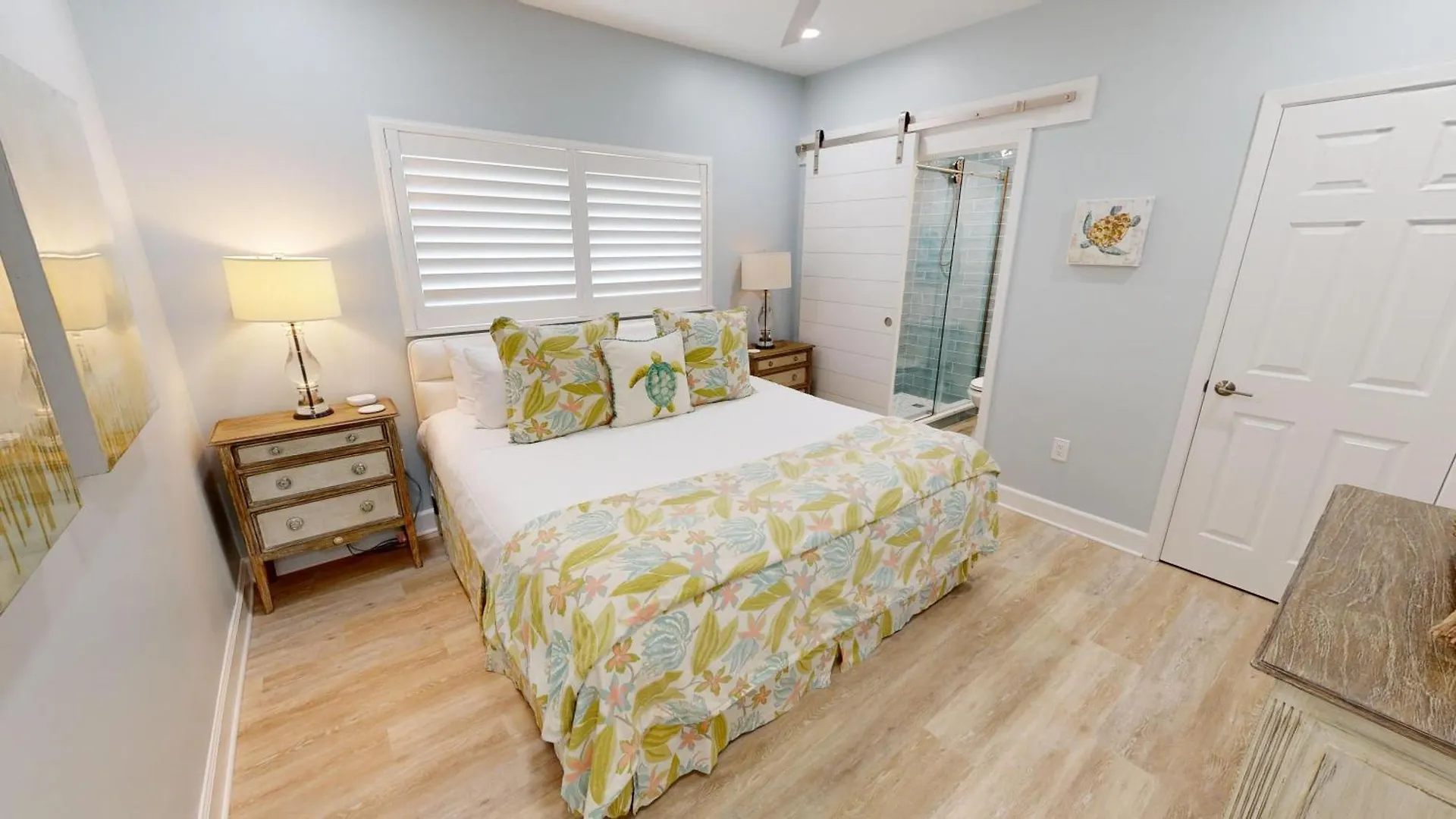 Apartment Oceania 506- By Isle
