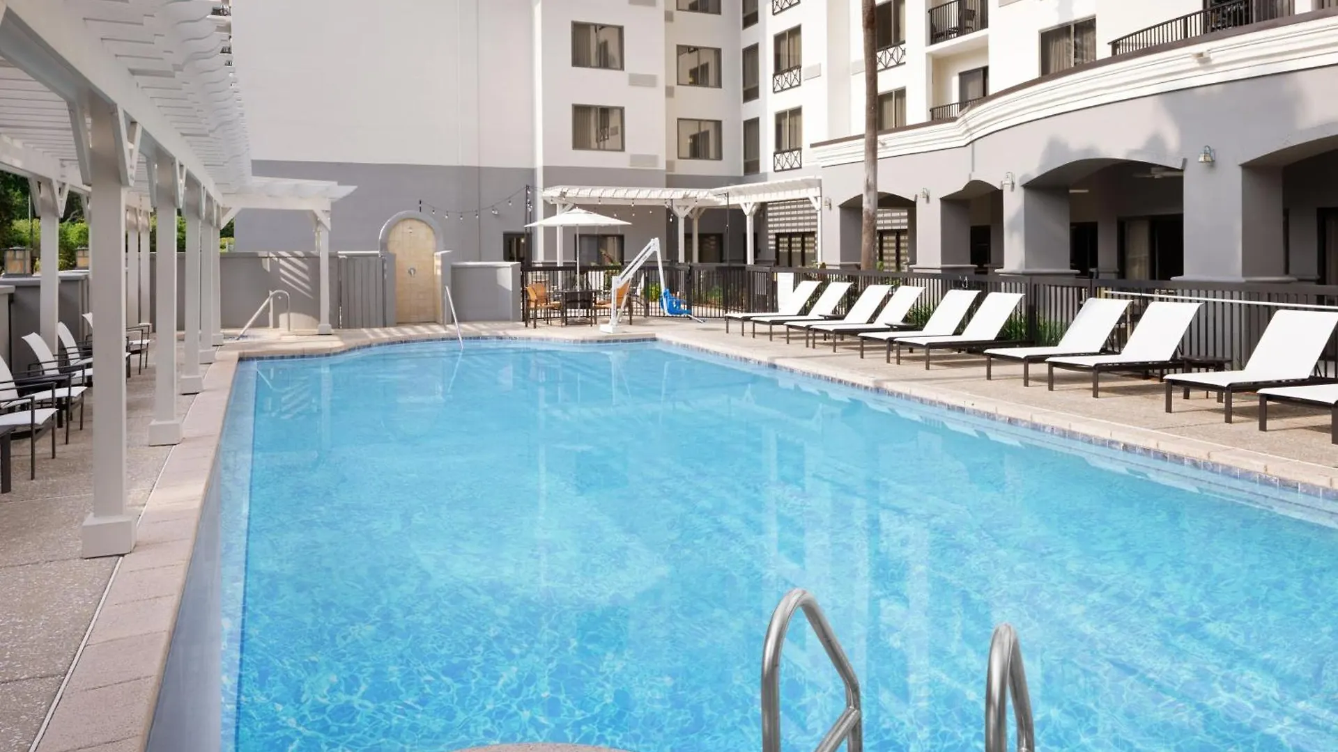 Courtyard By Marriott Sandestin At Grand Boulevard 3* Miramar Beach